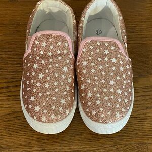 Sparkly Pink Star Kids Slip-On Shoes